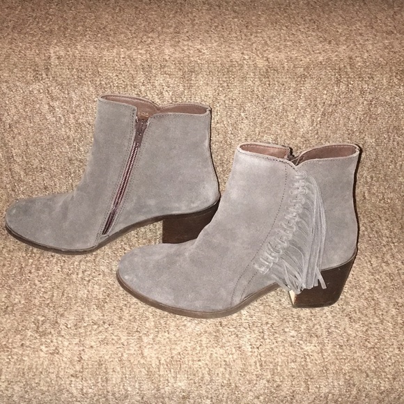 🔘NWT Reaction Kenneth Cole Genuine Suede Booties - Picture 4 of 8
